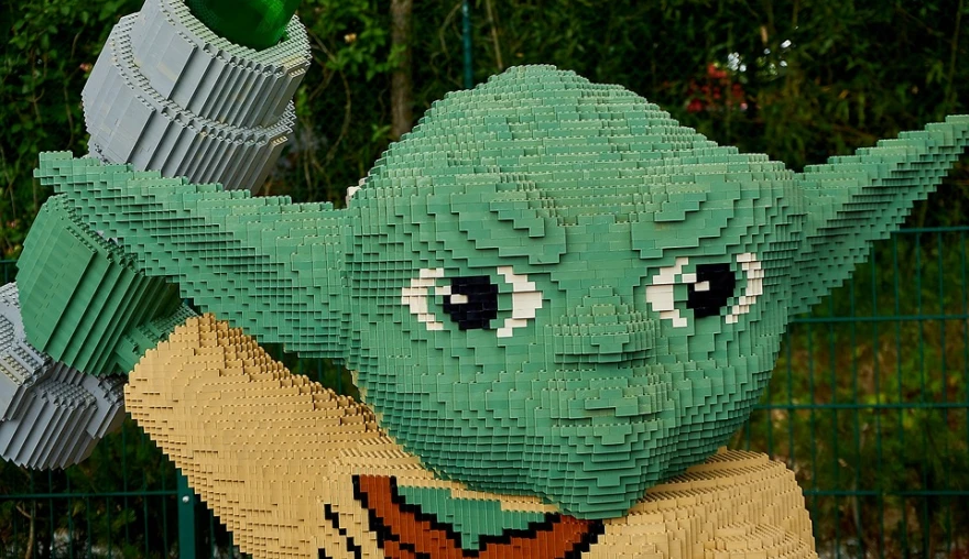 Piloting FAIR metadata with iRODS and YODA at Leiden University